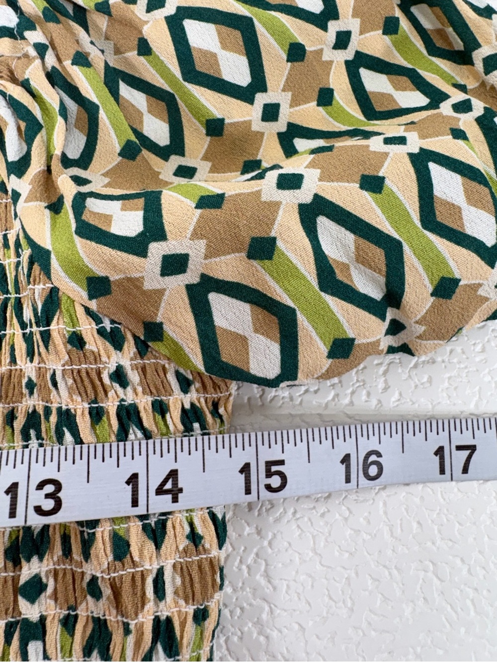 Velvet Heart Beige and Green Smocked Off-Shoulder Crop Top 3647 - Picture 6 of 7